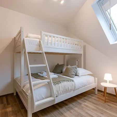 Huswell - Cozy In With Terrace & Pool