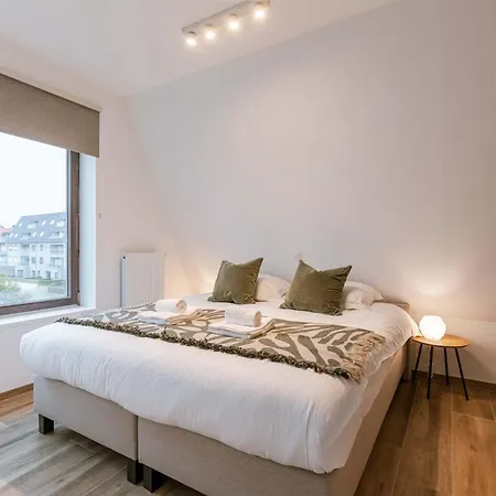 Huswell - Cozy In With Terrace & Pool